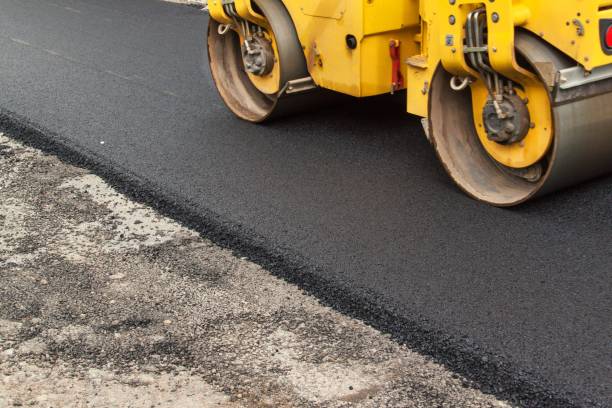 Best Driveway Paving Contractor  in Waynesboro, PA
